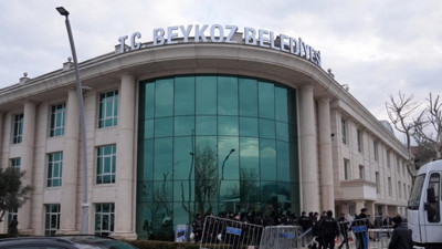 Beykoz Belediyesi'nde çatlak büyüyor: Başkan vekilinin ardından 3 meclis üyesi CHP'den istifa etti