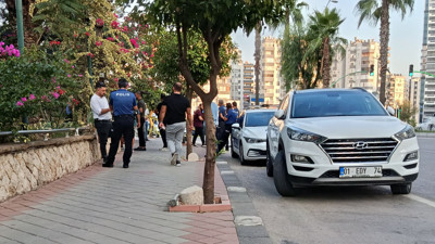 Restoranda işe alınmayınca garsonu tabancayla vurdu