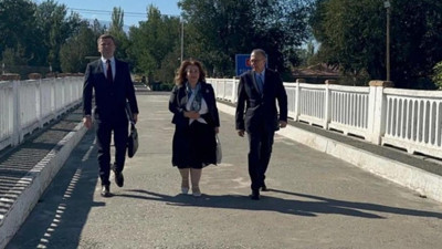 Türkiye-Ermenistan normalleşme süreci özel temsilcileri Kılıç ve Rubinyan, Erivan'da buluştu