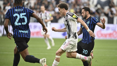 Kenan Yıldız ve Hakan Çalhanoğlu'nun gol attığı maçta Juventus, İnter'i 4-3 mağlup etti