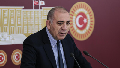 Gürsel Tekin: Bu üçlü çok güçlü, bu üçlü ile uğraşamazsınız