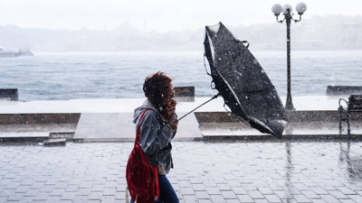 Meteoroloji alarm verdi: Kuvvetli yağış ve fırtınaya dikkat! O bölgelere kar geliyor