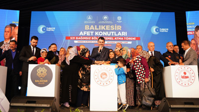 Sındırgı’da afet konutlarının temeli atıldı: Evlerimizi 1 yıl içerisinde teslim edeceğiz