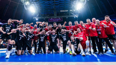 Filenin Efeleri Çeyrek Finalde: Hollanda'yı 3-1 ile deviriyoruz