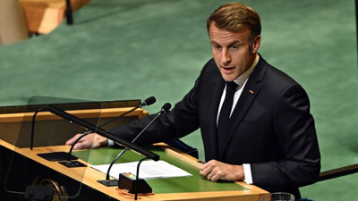 Macron dünyanın gözü önünde duyurdu: Fransa Filistin'i resmen tanıdı