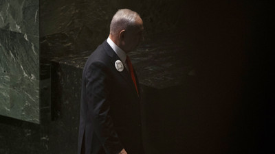 Netanyahu’ya en yakınlarından sert uyarı: “Kalan dostlarınızı da kaybediyorsunuz”