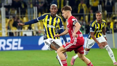 Fenerbahçe evinde hata yapmadı! Antalyaspor'u 2 golle geçti