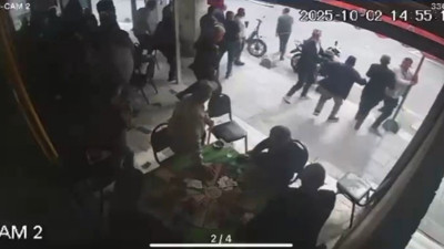 Marmaraereğlisi açıklarındaki deprem anı kamerada