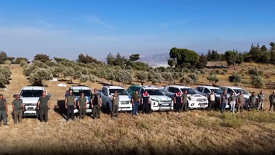 Ava giderken avlandılar: Dronla tespit edilen 9 kaçak avcı yakalandı