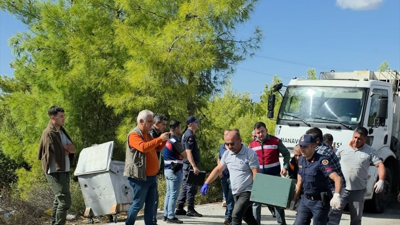 Mesai arkadaşını boğazından bıçakladı!