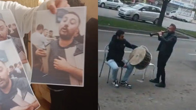 Sivas'ta okeyde 5 yıllık rekabet davul zurnalı kutlamayla son buldu