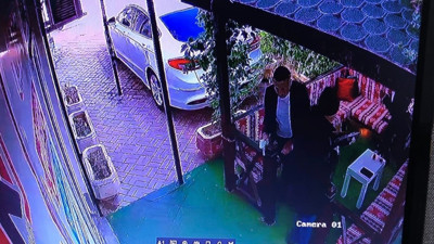 Elazığ'da gazeteci Koca'ya silahlı saldırı anı kameraya yansıdı