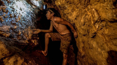 Venezuela’da altın madeni çöktü: 14 madenci hayatını kaybetti