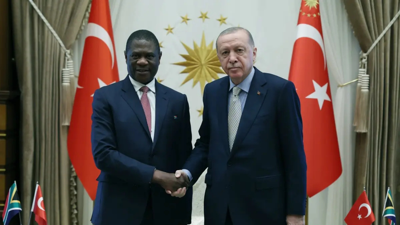 Cumhurbaşkanı Erdoğan, Güney Afrika Cumhuriyeti Cumhurbaşkanı Yardımcısı Paul Mashatile'yi kabul etti