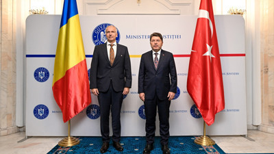 Adalet Bakanı Tunç'tan Bükreş'te terörle mücadelede iş birliği mesajı