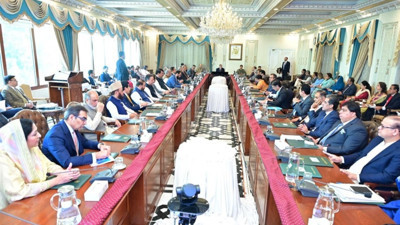 Pakistan, Afganistan ile görüşmeye hazır