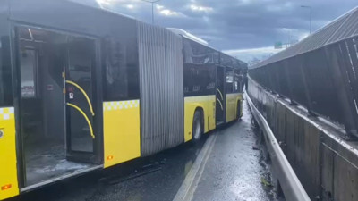 İETT otobüsü bariyerlere çarptı: Şoför alkollü çıktı