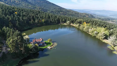 Gölcük Tabiat Parkında eşsiz manzaraGölcük Tabiat Parkında eşsiz manzara