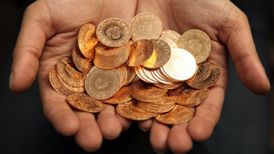 Altın fiyatları yön arıyor: kararsız seyir sürüyor