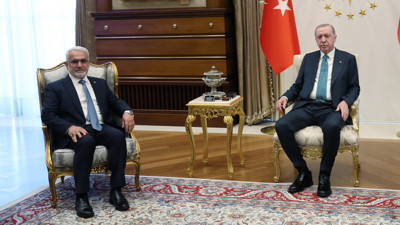 Cumhurbaşkanı Erdoğan, HÜDA PAR Genel Başkanı Yapıcıoğlu'nu kabul etti