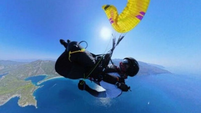 'Düştü’ diye ihbarı edilen paraşütçünün, evinde olduğu ortaya çıktı