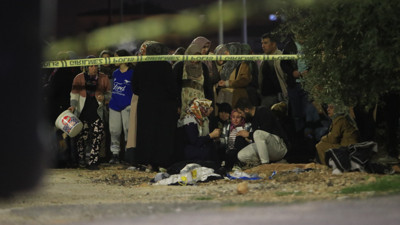 Yıllık izindeki polis memuru dehşet saçtı: Eşi ve 2 kızını öldürdü