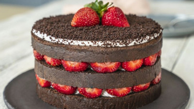 Pasta yiyen 6 öğrenci, zehirlenme şüphesiyle hastaneye kaldırıldı