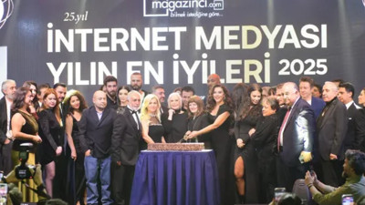 Magazinci.com 25. yıl ödüllerinde unutulmaz gece! Ünlüler, anmalar ve duygu dolu anlar