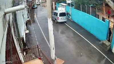 Husumetlisini ezerek öldürmeye çalıştı