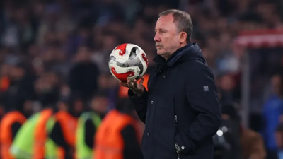 Sergen Yalçın'dan maçın hakemine sert tepki