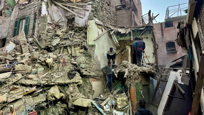 Mısır’da facia! Giza’da 5 katlı bina çöktü: 8 kişi hayatını kaybetti