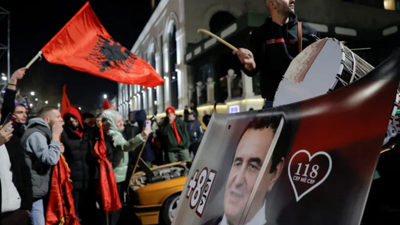 Kosova, erken seçim için sandık başında