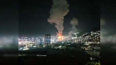 Venezuela’da gece yarısı dehşeti: Karakas’ta patlama sesleri