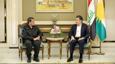 SDG elebaşı Mazlum Abdi, ABD'li Özel Temsilci Barrack ve IKBY Başkanı Barzani ile görüştü