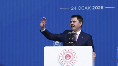 Bakan Kurum’dan Özgür Özel’e: Rüyanda bile göremeyeceğin eserleri biz üretiyoruz diye aklın çıkıyor