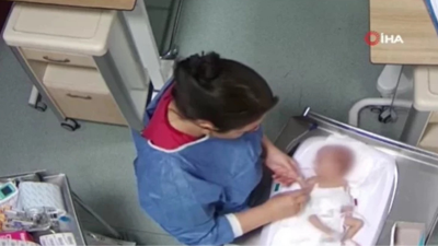 Yoğun bakımdaki bebeği darbeden hemşire tutuklandı