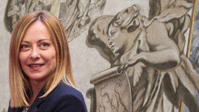 Roma'da tartışma yaratan benzerlik! Melek figürü restorasyondan sonra Meloni olarak çıktı