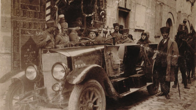 Atatürk'ün "soyağacı" ve az bilinen fotoğrafları albümde toplandı