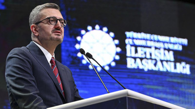 Burhanettin Duran’dan çarpıcı uyarı: Savaş artık silahla değil algıyla yapılıyor