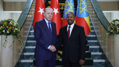 Cumhurbaşkanı Erdoğan Etiyopya'da: Afrika'da çatışma istemiyoruz
