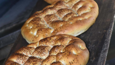 İzmir'de ramazan pidesinin fiyatı 30 TL