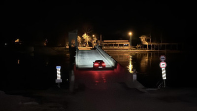 Edirne'de nehirlerin debileri düşüşe geçti, köprüler yaya trafiğine açıldı