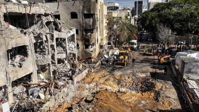 İran, İsrail'e yeni füze ve İHA saldırısı başlattı