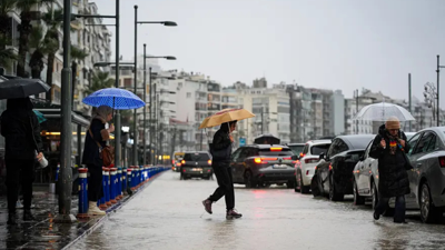 Meteoroloji uyardı: Sıcaklıklar düşüyor, bayram yağışlı geçecek