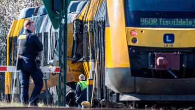 Danimarka'da iki trenin çarpıştığı kazada 17 kişi yaralandı