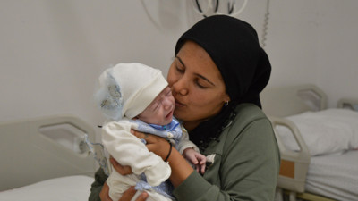 İç organları göğüs kafesinde doğan Reyyan bebek, ameliyatla sağlığına kavuştu