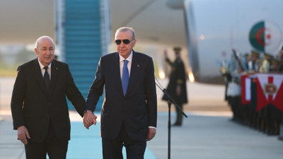 Cumhurbaşkanı Erdoğan, Cezayir Cumhurbaşkanı Tebbun'u karşıladı