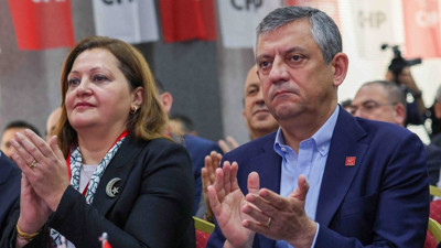 Burcu Köksal'dan 'AK Parti' açıklaması: "Çok huzurluyum"