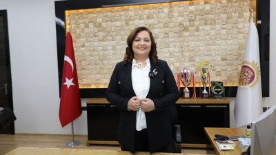 CHP’den ayrılmıştı! Burcu Köksal AK Parti Genel Merkezi’nde görüntülendi