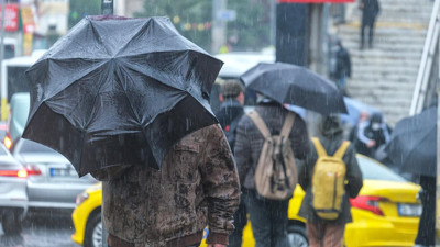 Meteorolojiden 5 kente kuvvetli yağış uyarısı